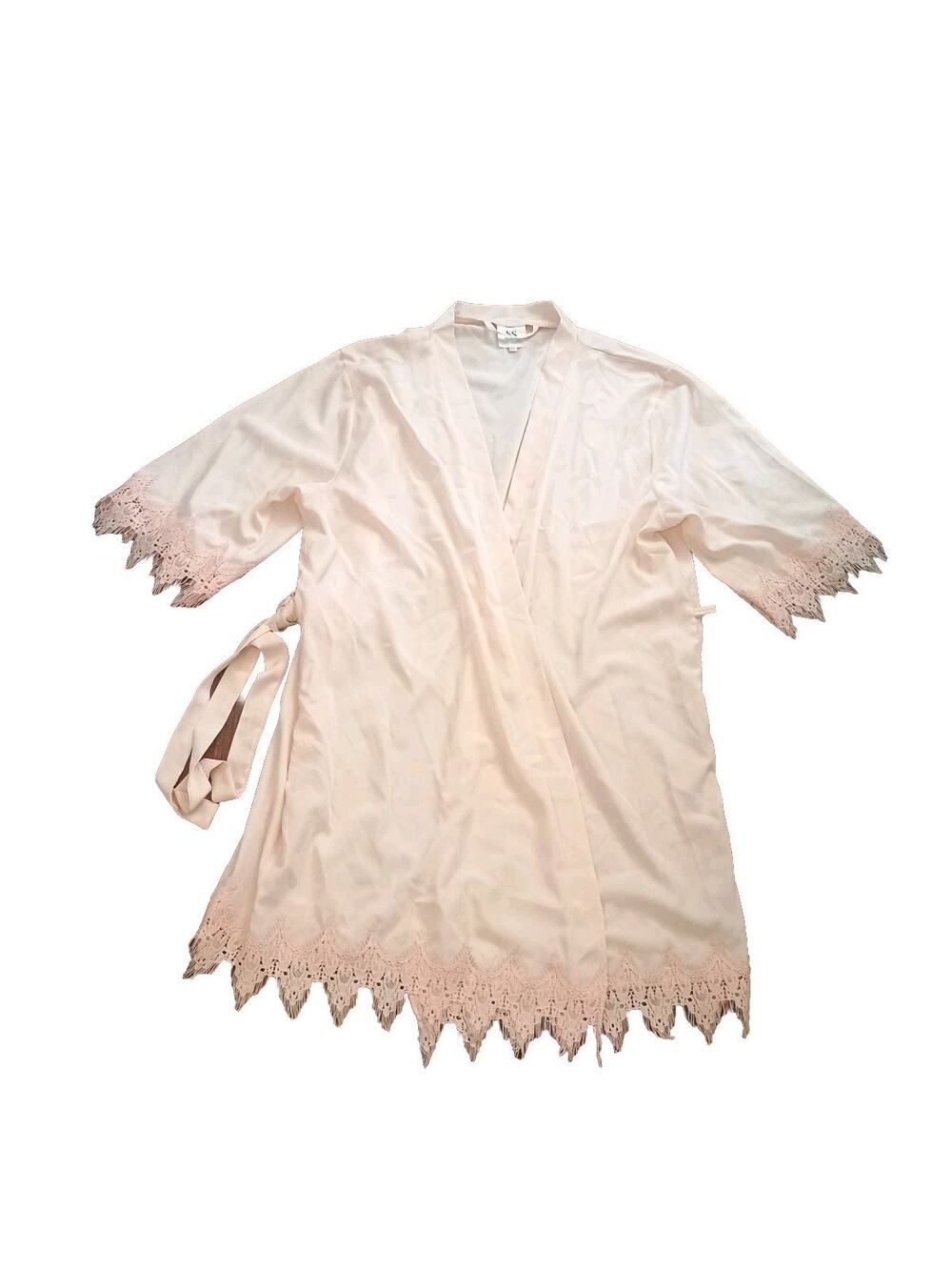 SS Wedding Unused 3/4 Sleeve Pale Pink Satin Bride Robe w/Lace Trim Tie sz M/L
